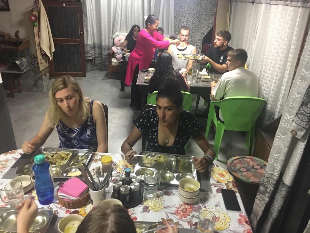 Bnb Royal Tourist House Katmandu Kültér fotó